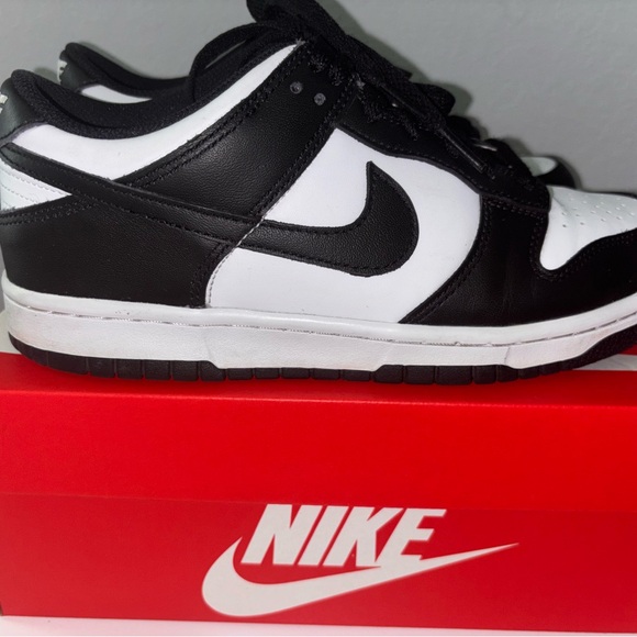 Nike Dunk Low (Pandas) - Picture 1 of 6